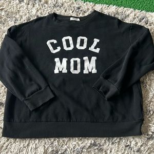 Cool mom sweatshirt size XL